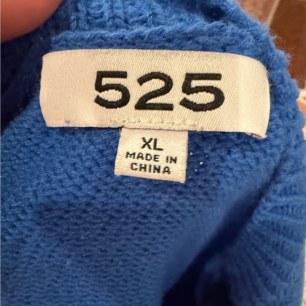 525 America Clouds Sweater SET in blue acrylic. Women’s XL - Picture 4 of 4